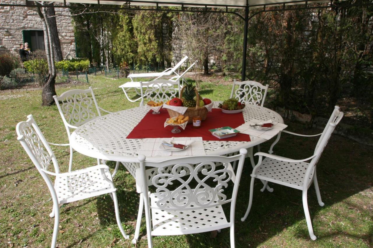 Vescovado 7 Apartment Gubbio Exterior photo